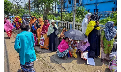 Survival Over Identity: Murshidabad Women Voters Shift Quietly