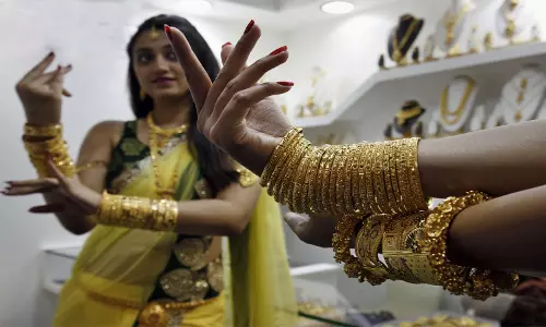 5 Common Mistakes Indians Make While Storing Gold at Home
