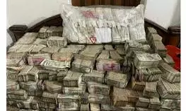 Police Seize ₹2.27 Crore Cash From Pastor’s House In Narsapuram Police Seize ₹2.27 Crore Cash From Pastor’s House In Narsapuram