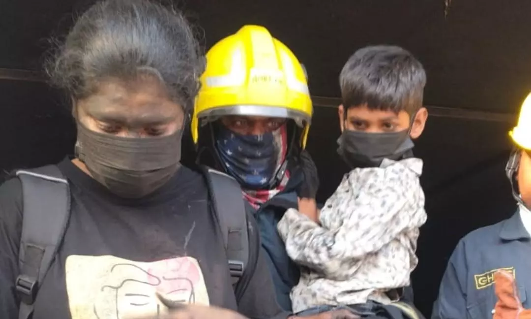 17 Rescued From Gachibowli Blaze 17 Rescued From Gachibowli Blaze