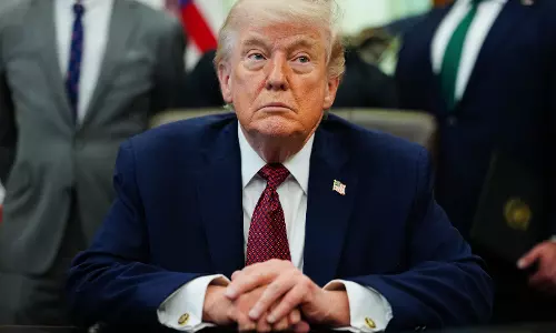 LIVE - Day 52: Iran Vows Swift Response After US Seizes Vessel