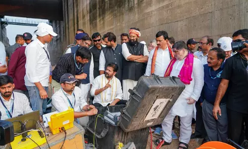 Harish, KCR Must Pay For KLIS Botch Up: Revanth Harish, KCR Must Pay For KLIS Botch Up: Revanth