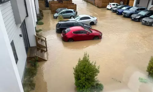 Some Residents In New Zealands Capital Urged To Evacuate Due To Further Flood Risk
