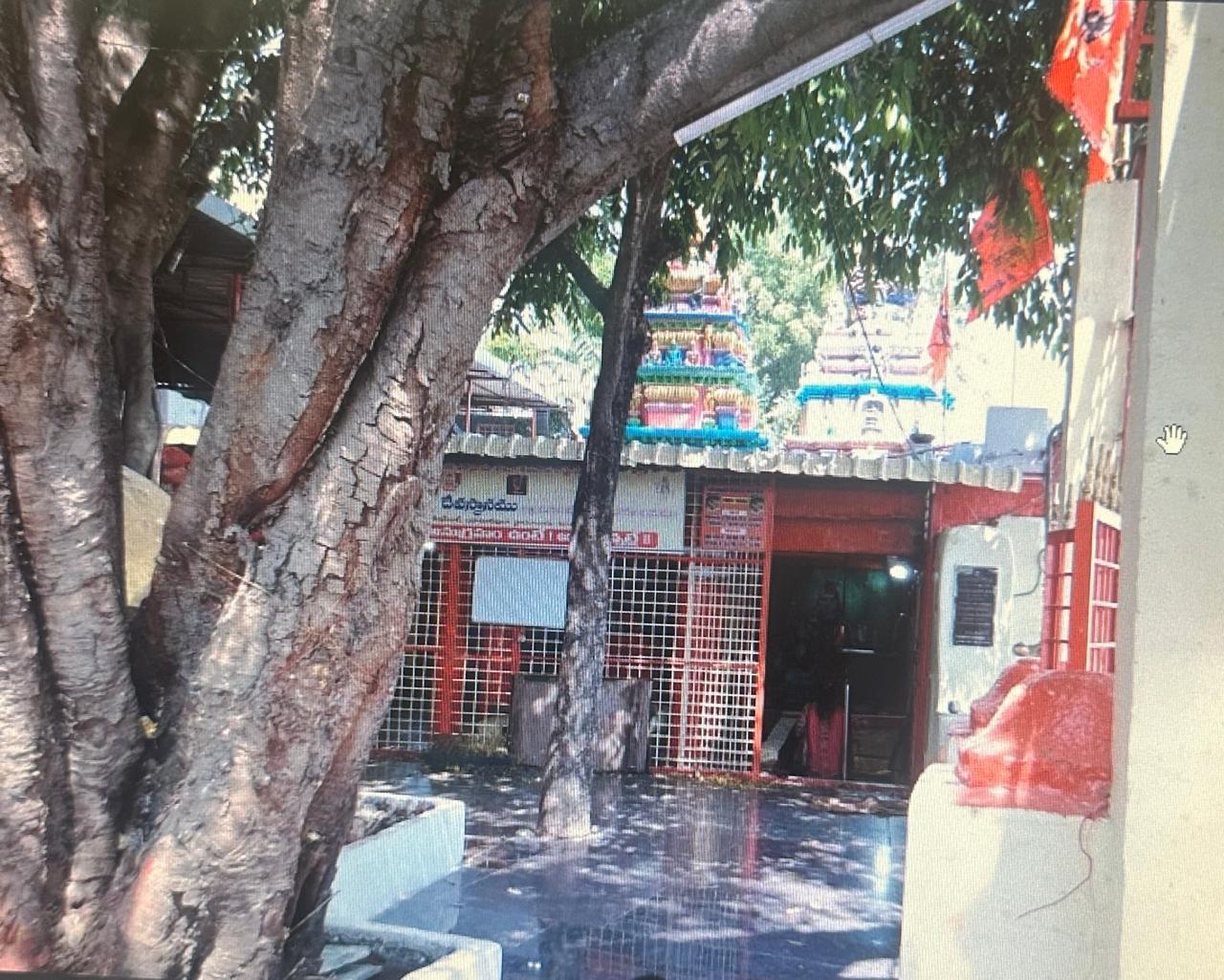 Hyderabad Temple’s Miracle Spring Flows On, Defying Intense Summer Heat