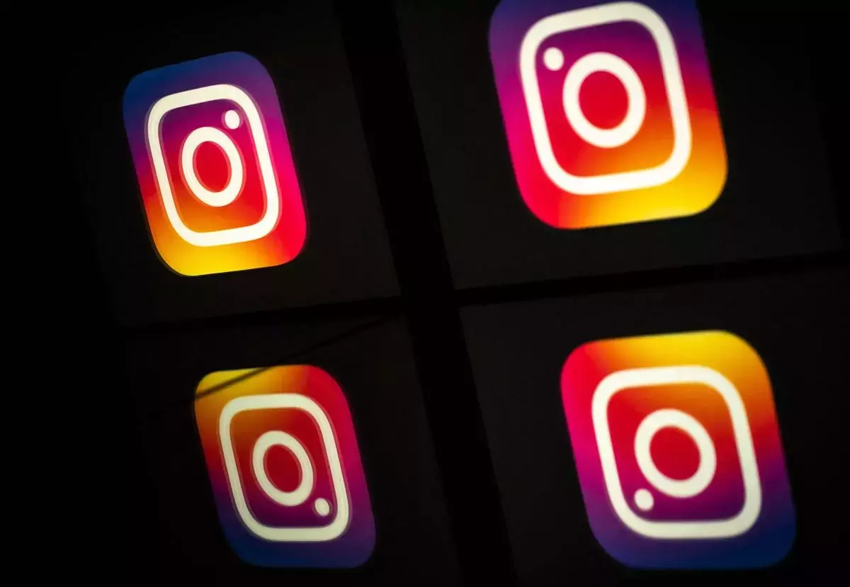 Insta, FB Suffer Outages Insta, FB Suffer Outages