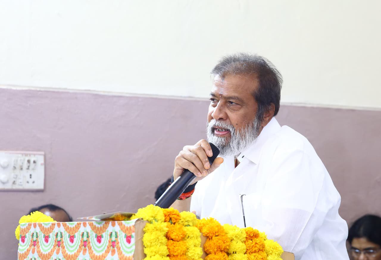 Health Minister Pushes AYUSH Outreach