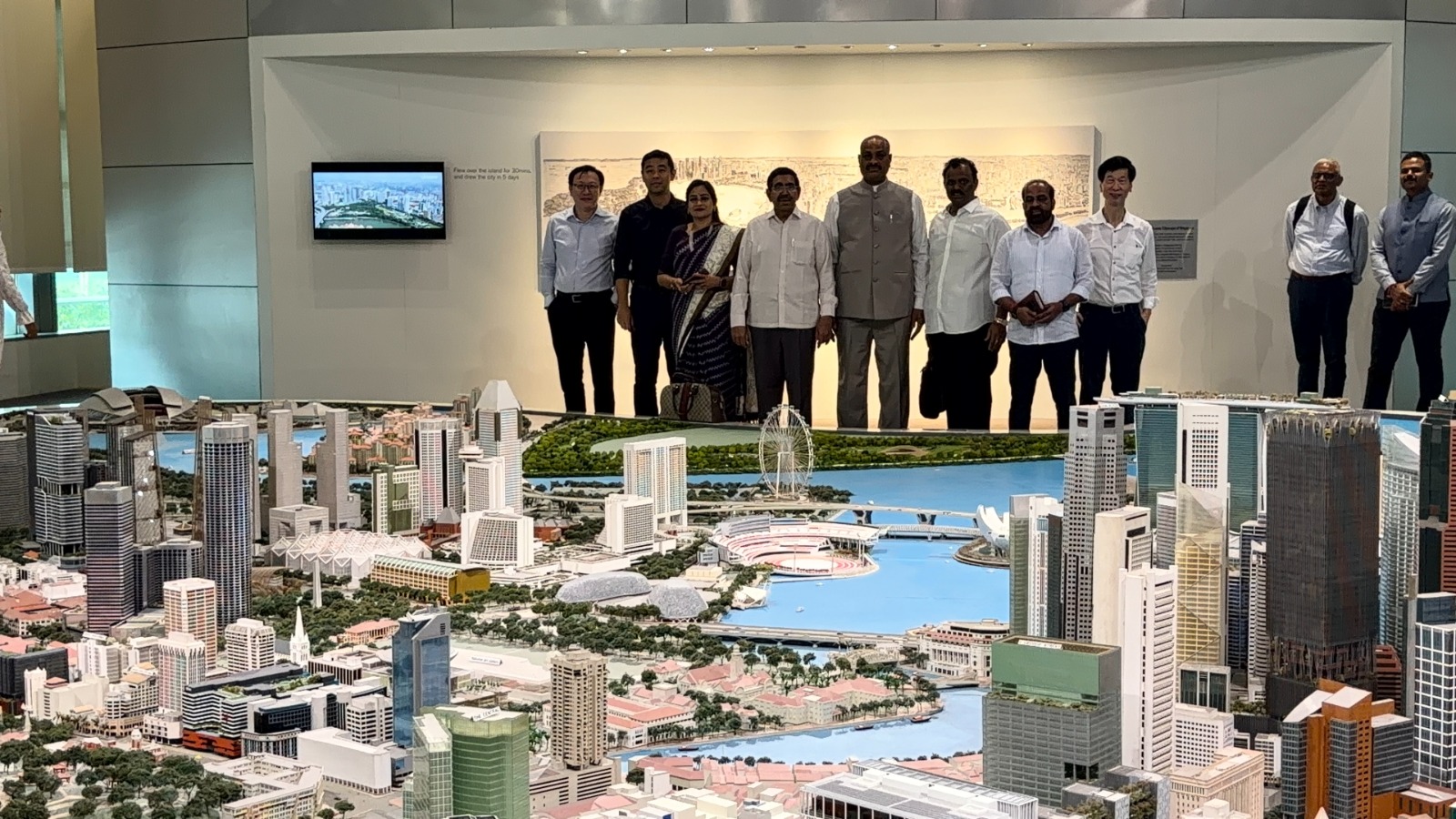 AP Ministers Continue Study Tour in Singapore