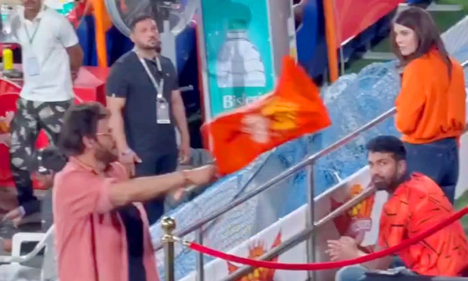 Cricket Lover Venkatesh Became SRH’s Ultimate Mascot This Week