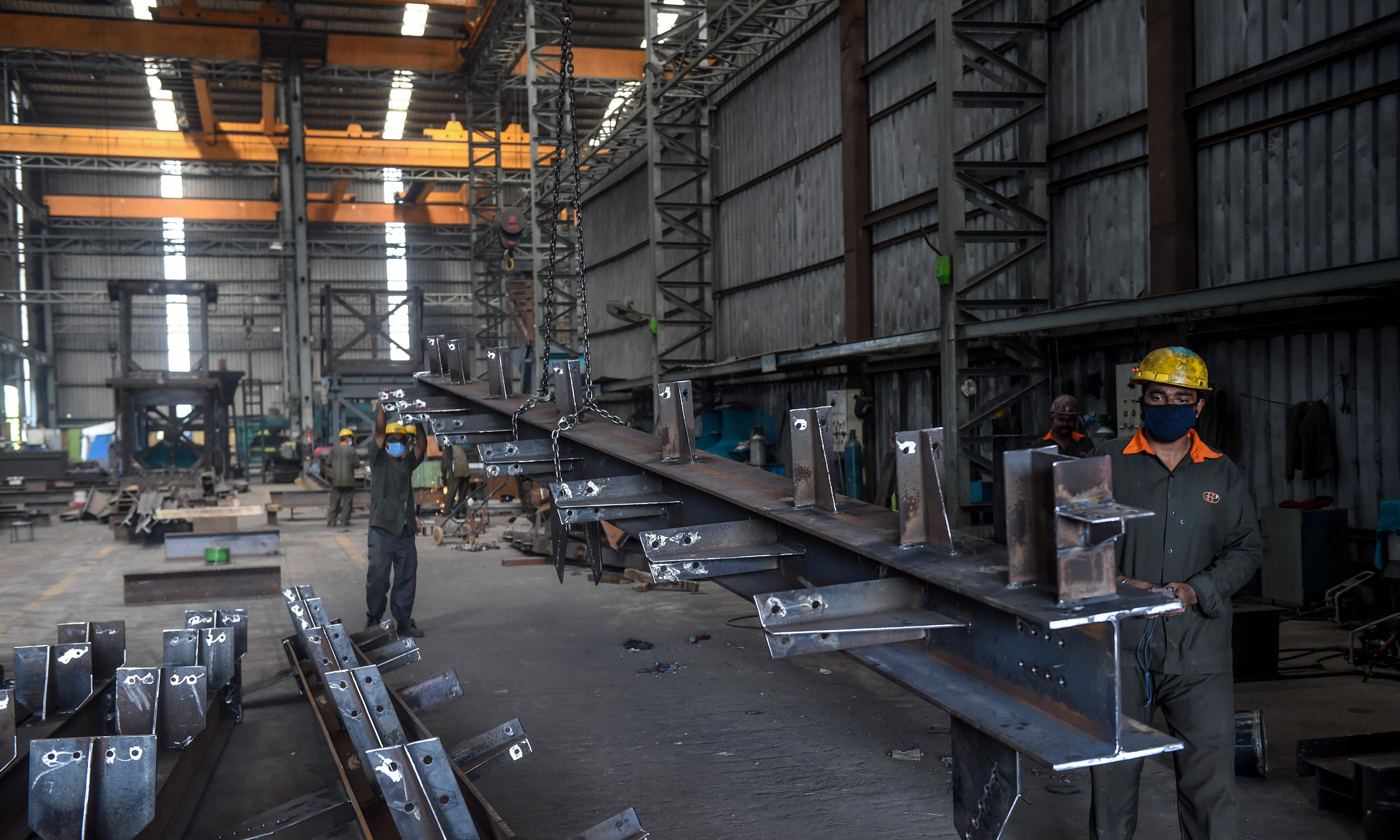 India’s Composite PMI Jumps to 58.3 in April From 57 in March