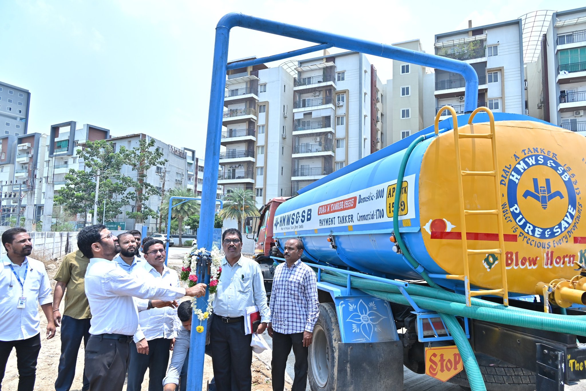 Two-Shift Tanker Supply Planned As Water Demand Surges in Hyderabad