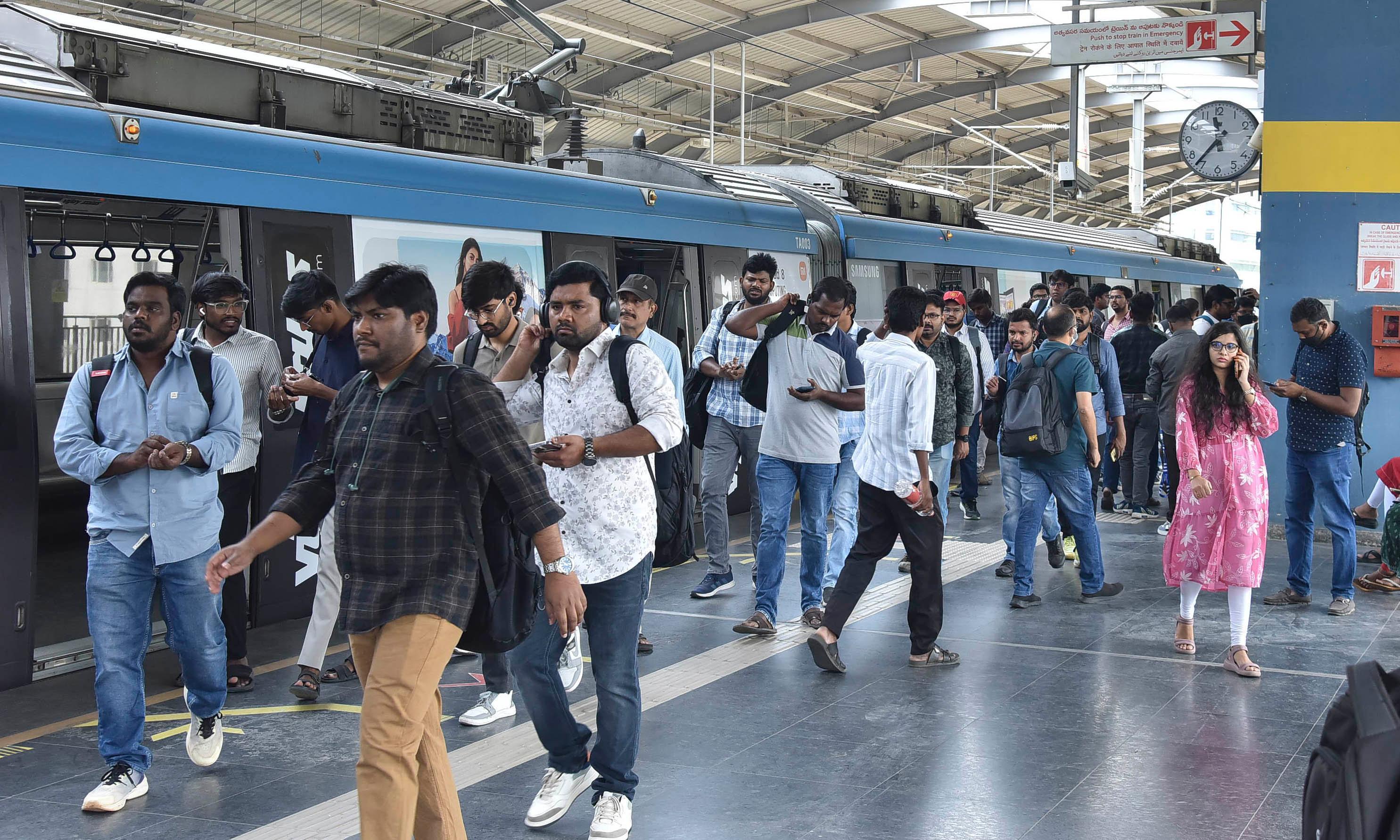 Metro, MMTS Fail To Gain on RTC Union Strike