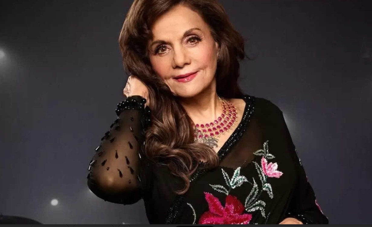 Mumtaz’s Remarks on Zeenat Raise Eyebrows!