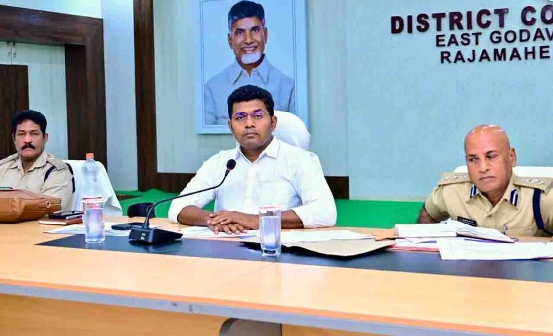 Excise Chief Warns SHOs over Lapses in Curbing Liquor Violations