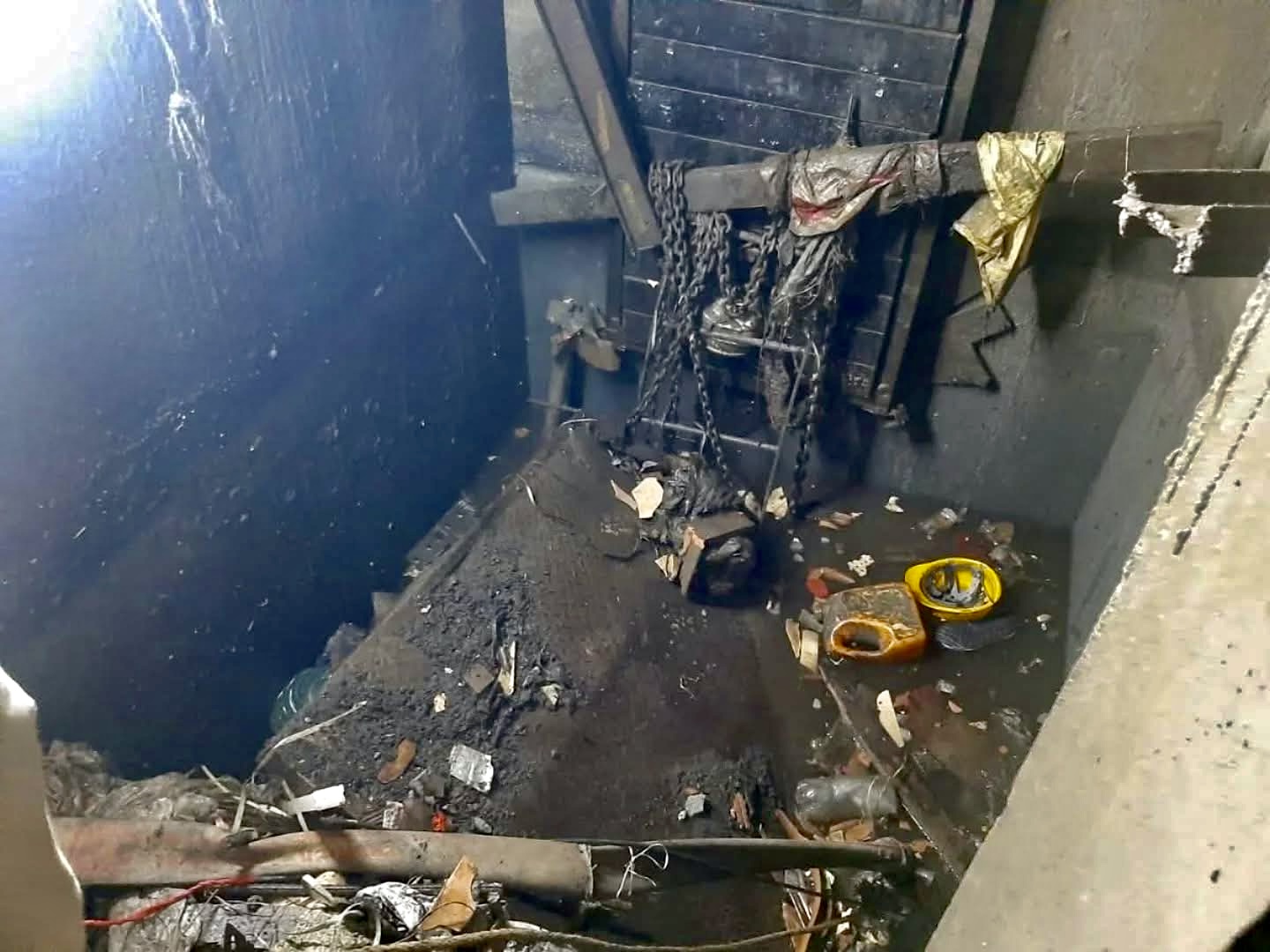 Six Bengaluru Tourists Injured in Hotel Lift Collapse in Srinagar