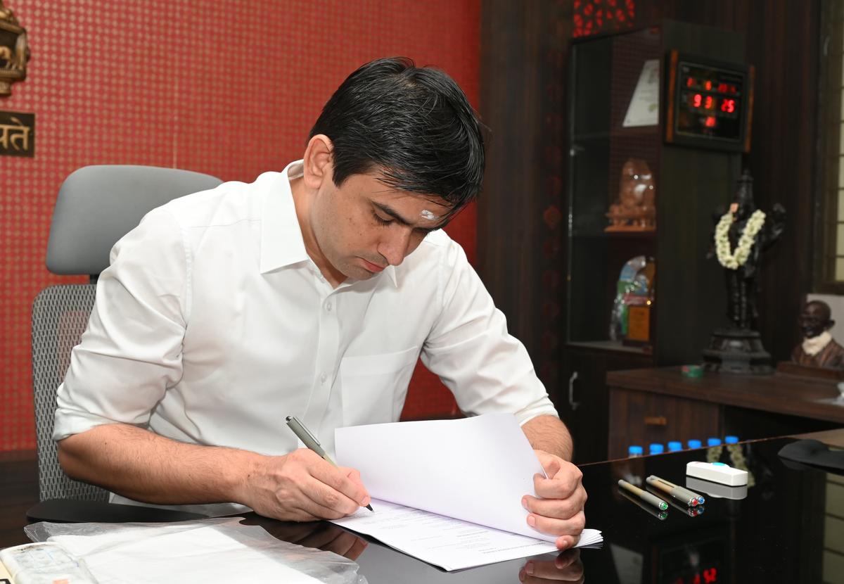 Kuppam Digital Nerve Centre Helps Track Patient Records