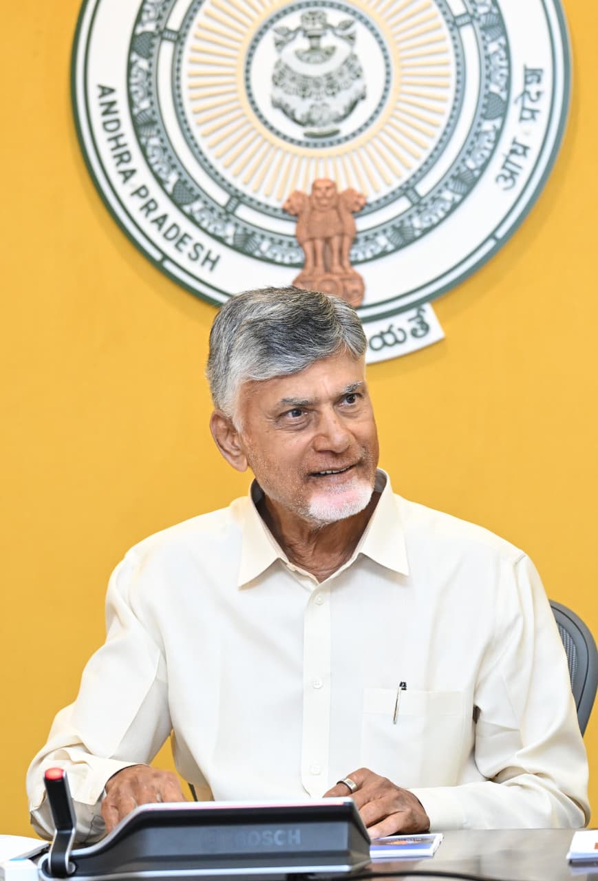 AP: Power Staff Seek Retirement Age Hike to 62