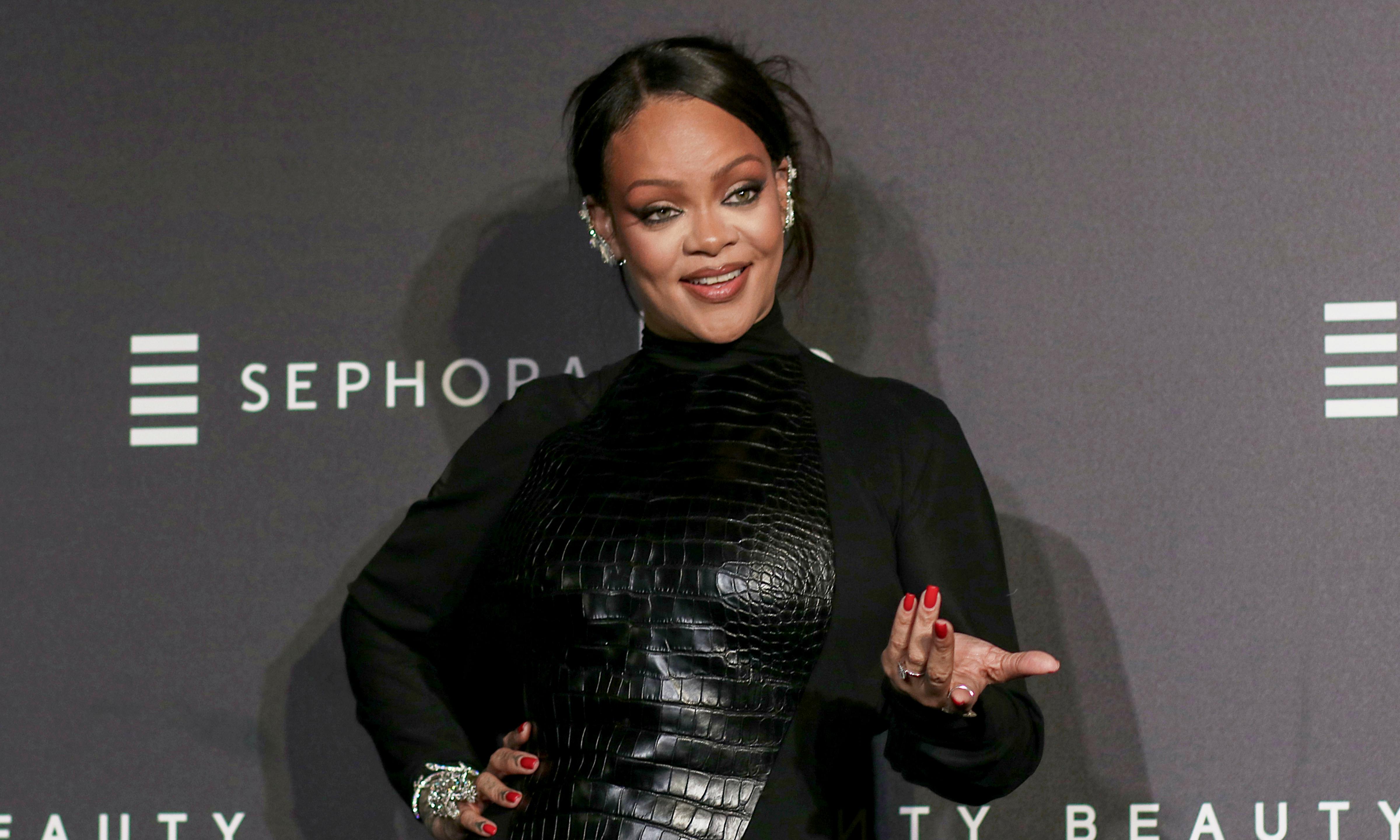 Rihanna Wears Jewellery by Manish Malhotra, Sabyasachi Mukherjee