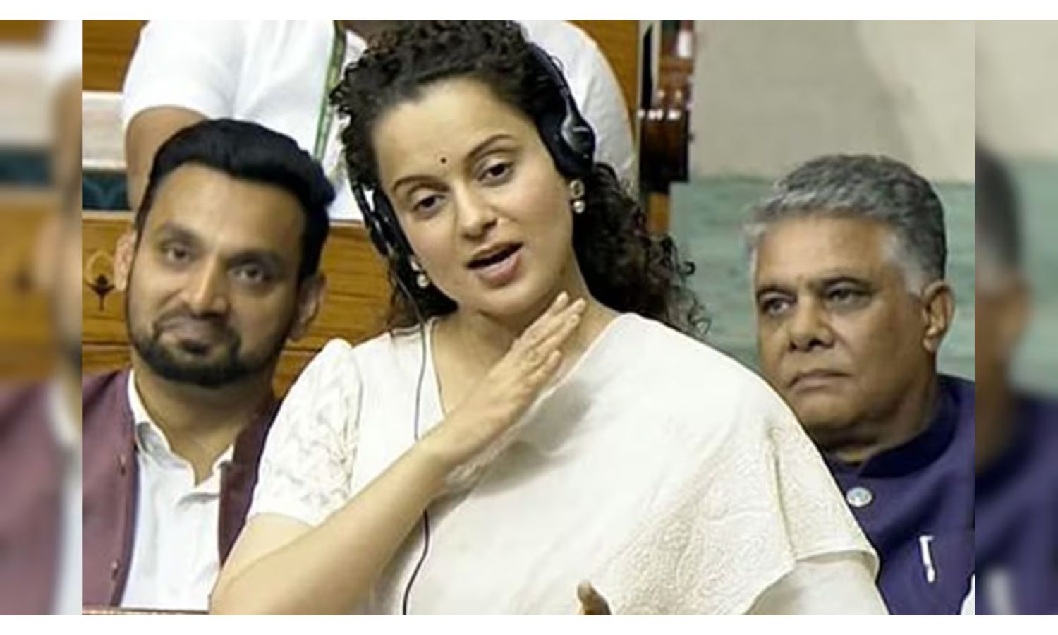 Anita Katyal | BJP Helping Cong Or Dissing TMC? Saayoni’s Stock Rises In Bengal