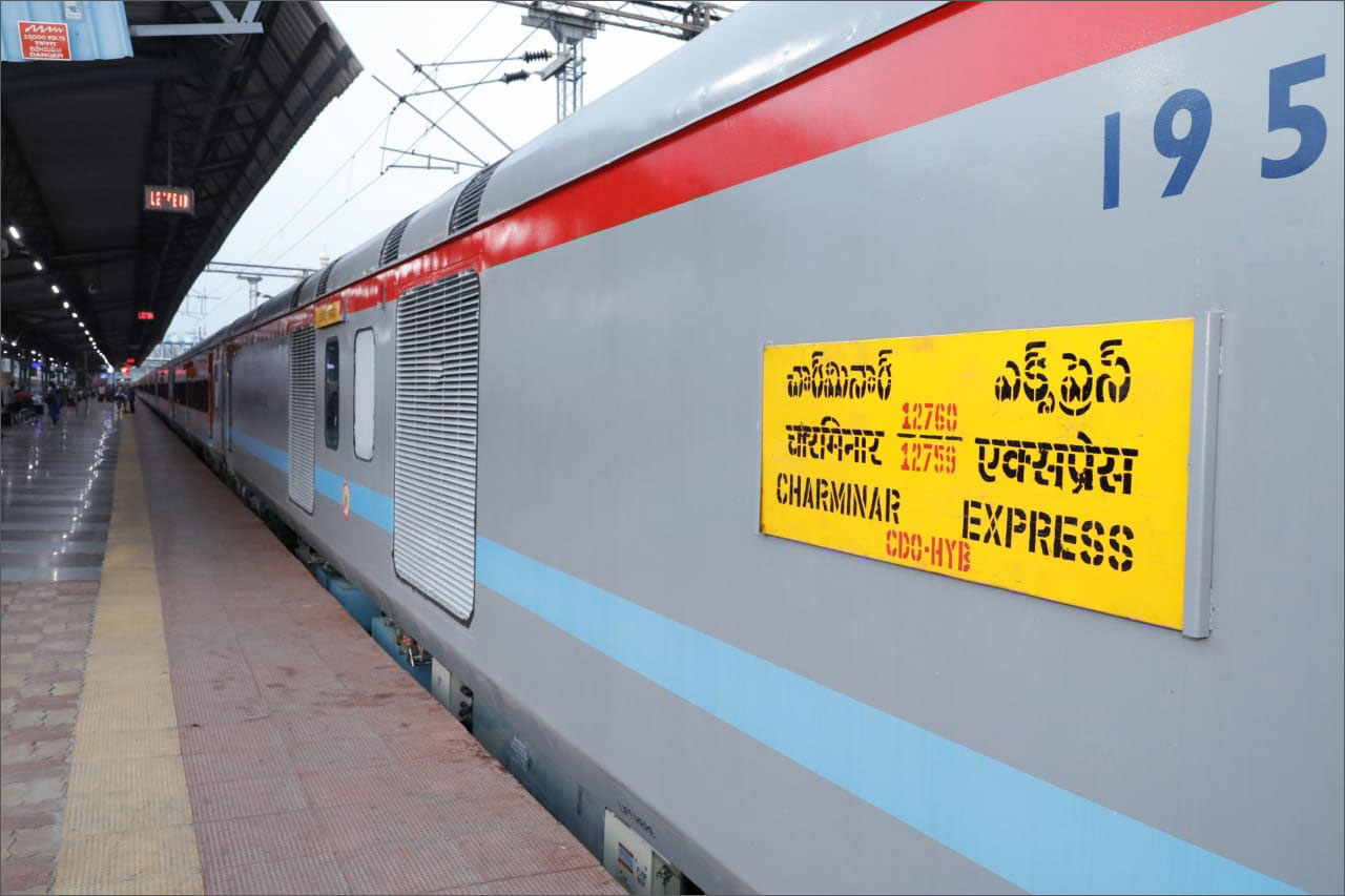 Charminar Express Halted at Aler Due to Brake Issue, Resumes Journey Safely