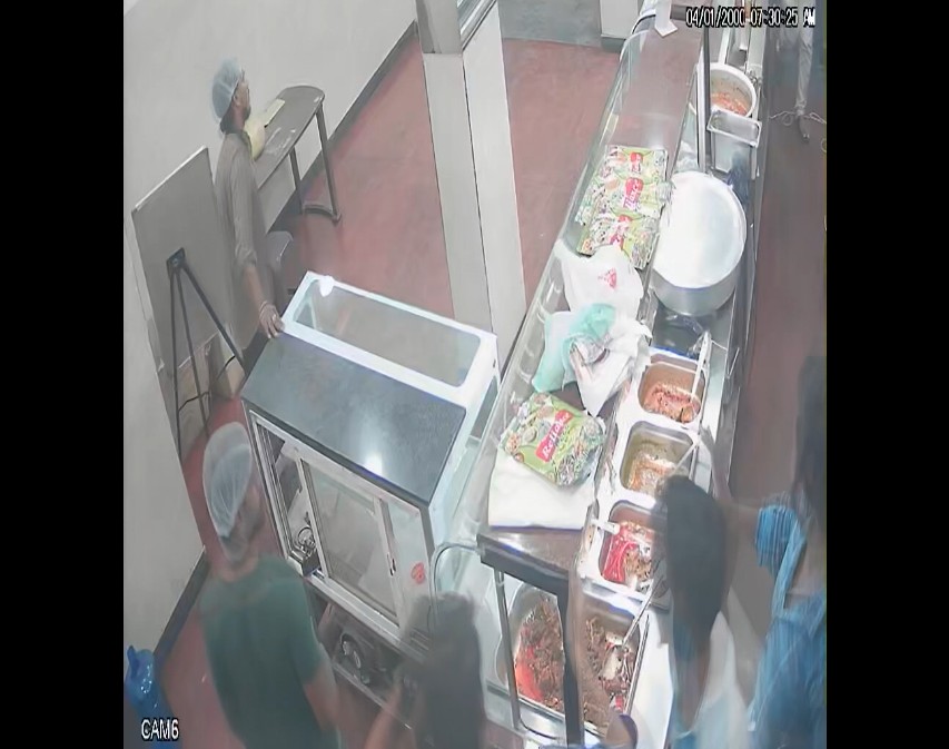 Man Attacks Curry Point Cashier Over ₹10 Sambar Refusal