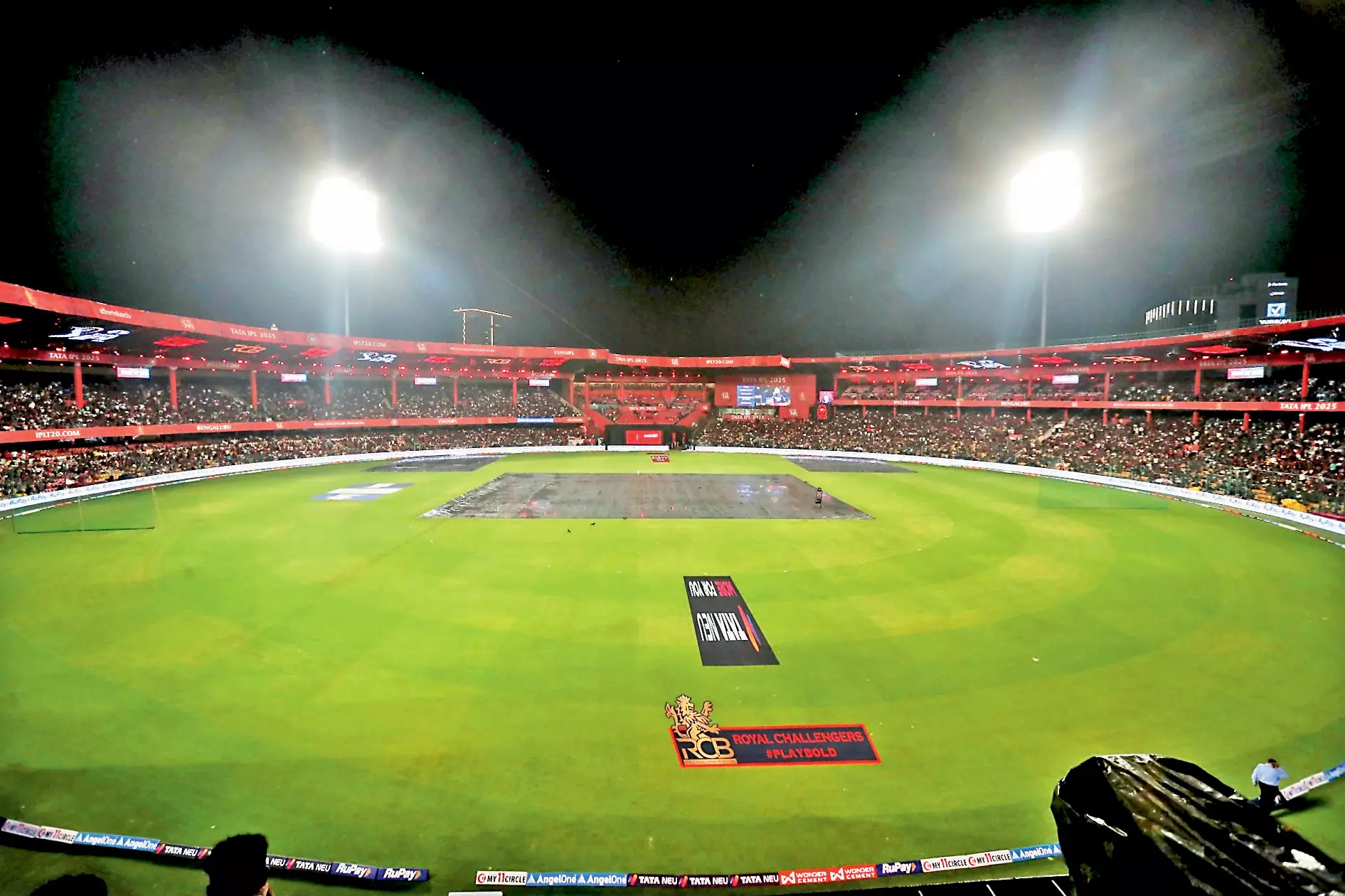 240 CCTV Cameras Disabled Before RCB Match; Two Booked 240 CCTV Cameras Disabled Before RCB Match; Two Booked