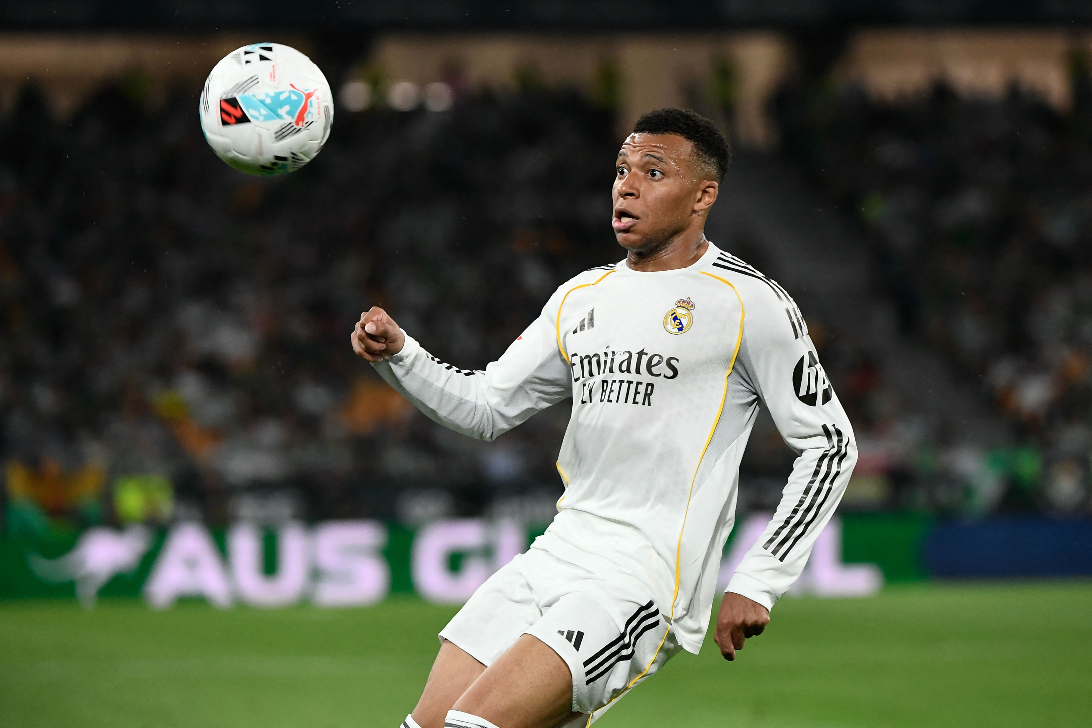 Mbappe Doubt For Clasico After Real Madrid Confirm Thigh Injury