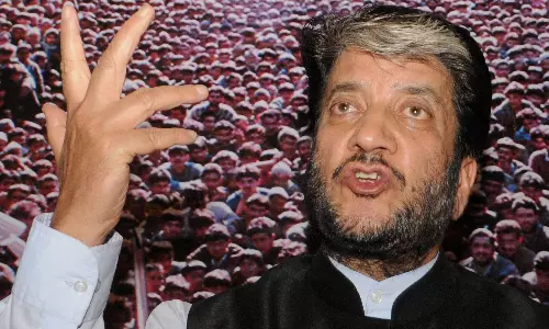 NIA Court Extends Shabir Shah’s Remand by 10 Days in 1996 Terror Case NIA Court Extends Shabir Shah’s Remand by 10 Days in 1996 Terror Case