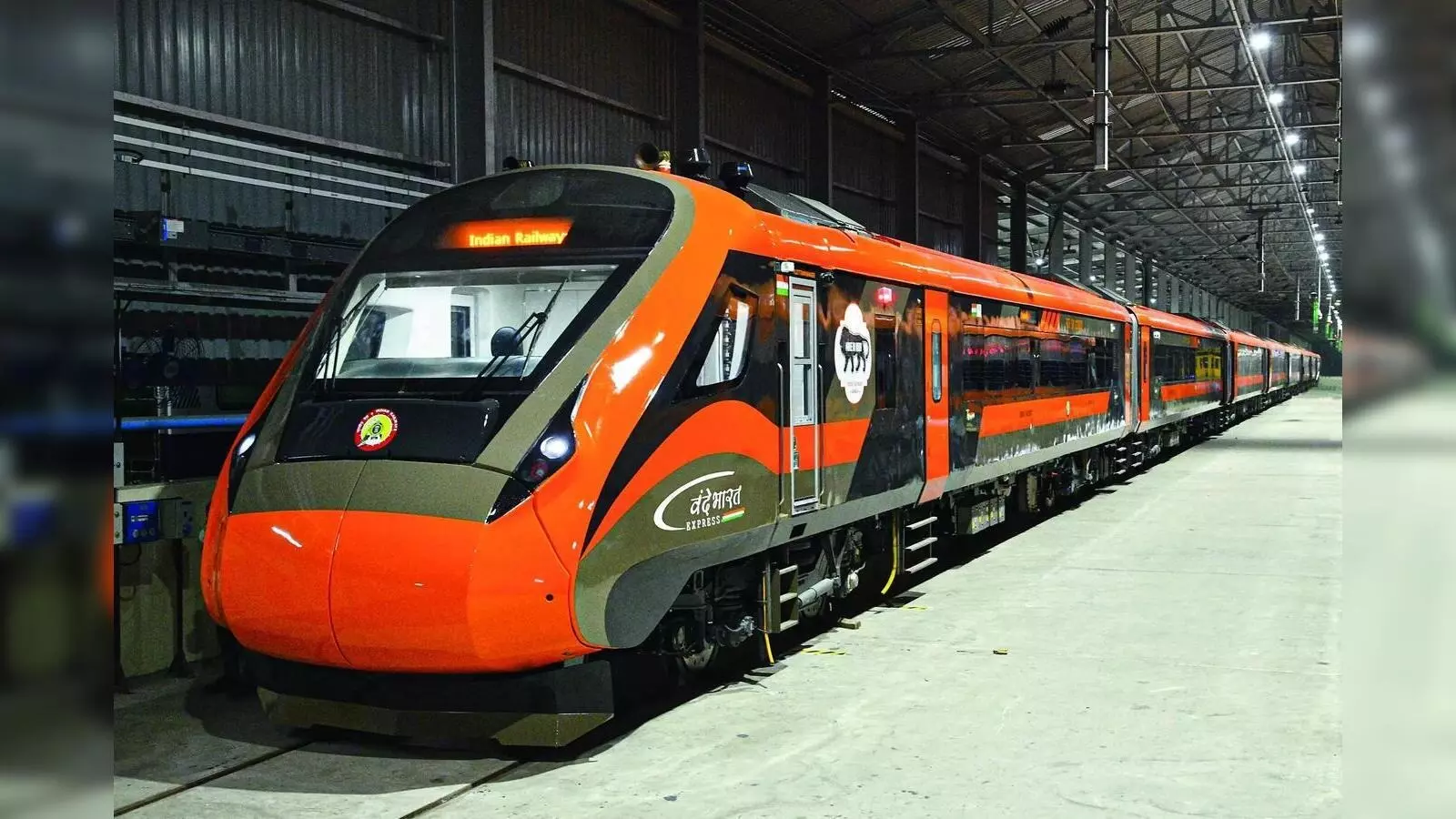 Mumbai- Ahmedabad Vande Bharat To Run With 20 Coaches Mumbai- Ahmedabad Vande Bharat To Run With 20 Coaches