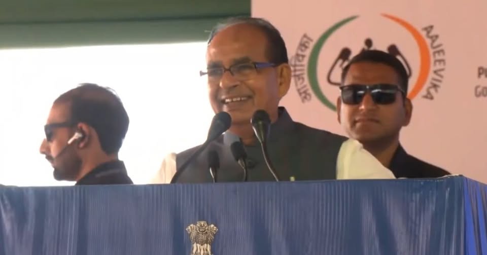 Shivraj Singh Chouhan Flags Off New Phase Of PMGSY In J&K