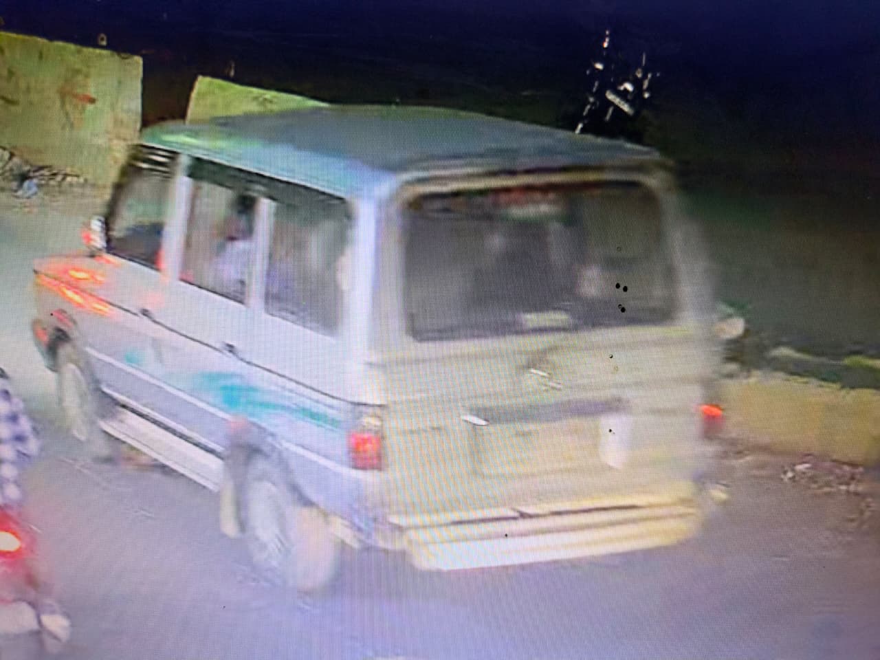 Gang In Silver Car Vandalises Shops With Marble Shots