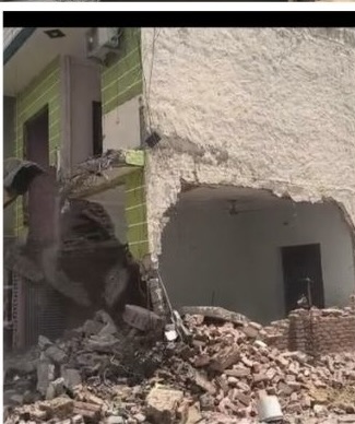 Gurugram Police Demolish Illegal Property of Criminal