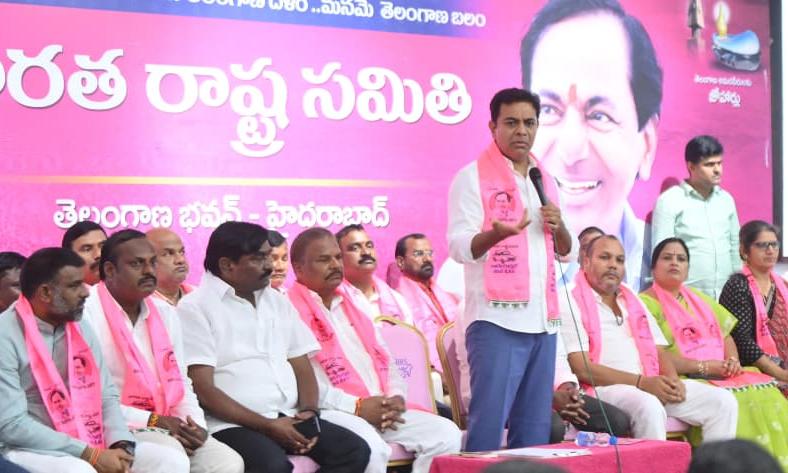 KTR Criticises Revanth’s ‘Sadistic Pleasure’ Comment