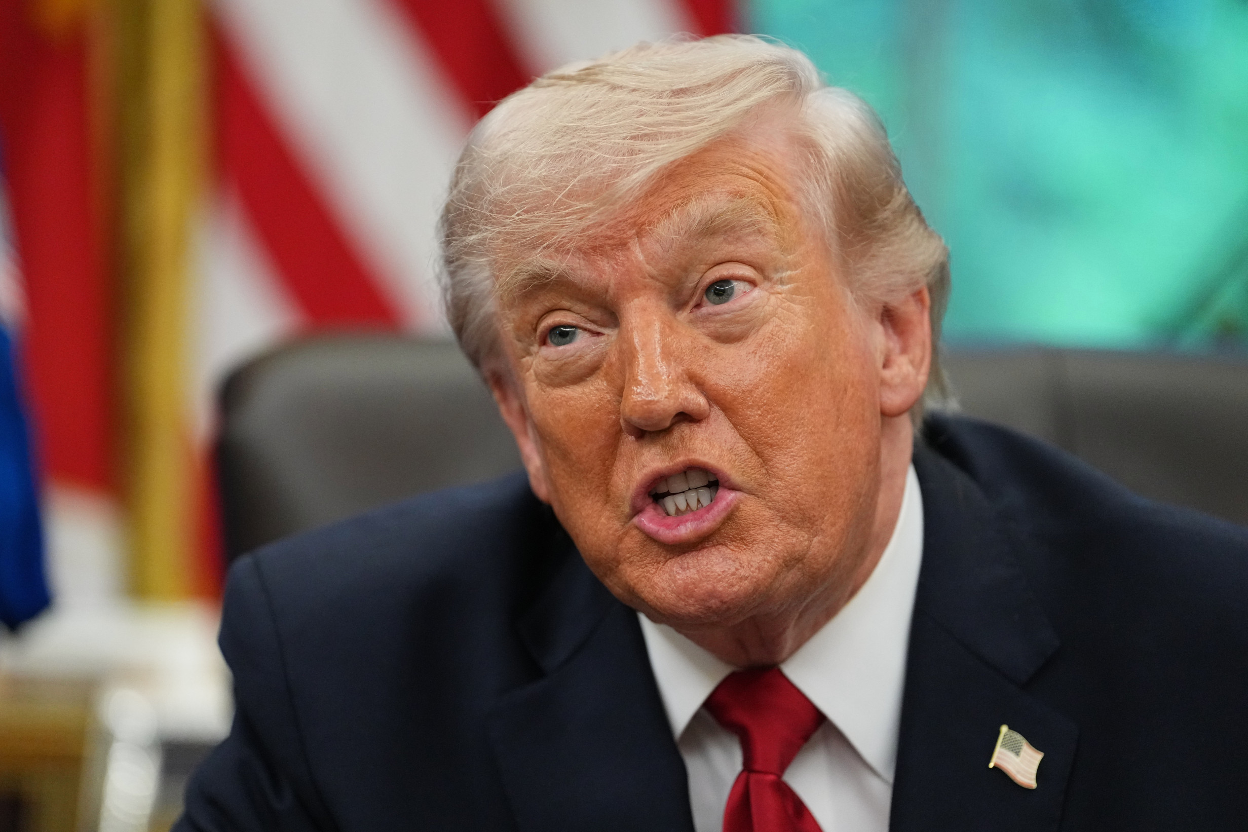 Trump Backs UAE's OPEC Exit, Says Move Could Lower Oil Prices