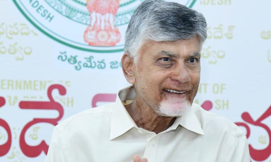 Naidu Asks Ministers to Make Use of AI, IT in Governance