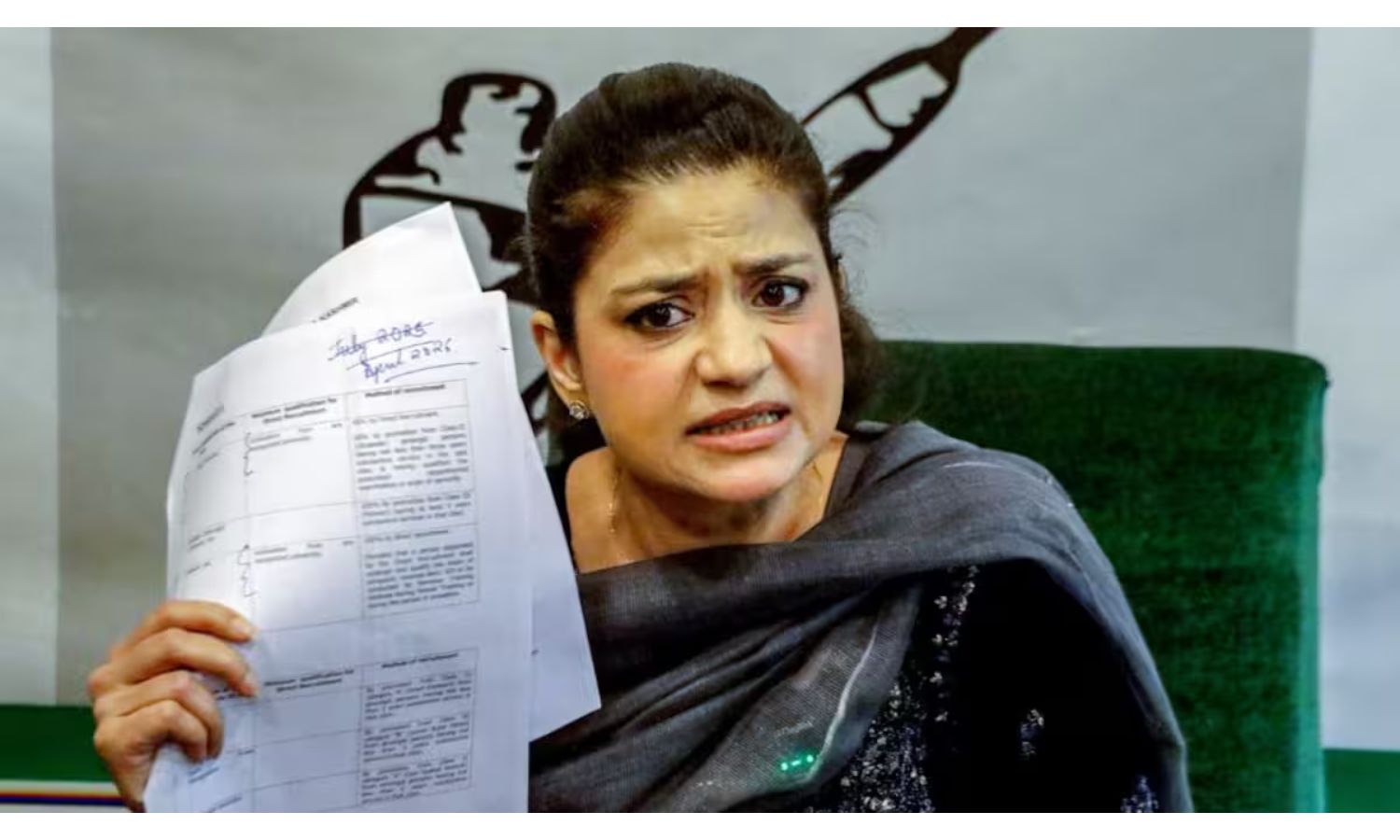 FIR Against Iltija Mufti Sparks Political Row Over Urdu