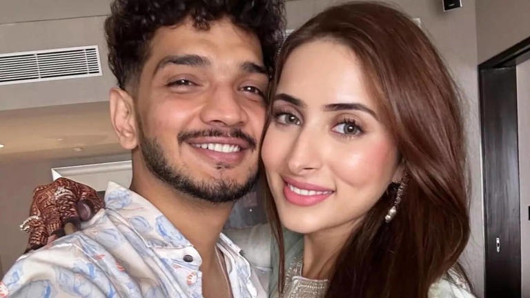 Munawar Faruqui, Wife Mehzabeen Coatwala Blessed With Baby Girl