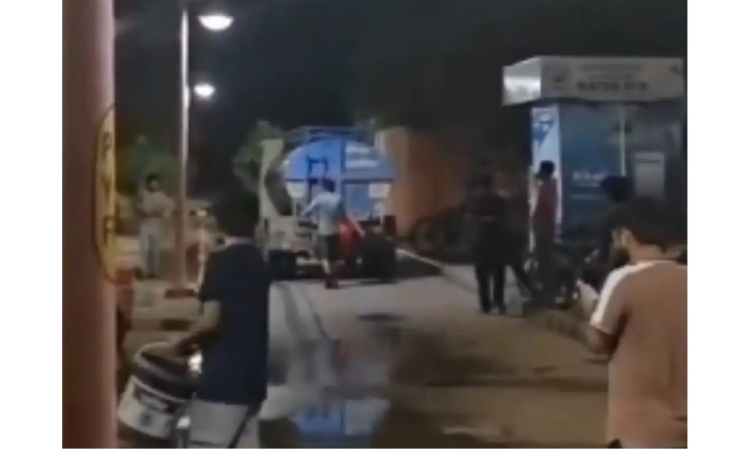 IIT Jodhpur Student Seen Chasing Water Tanker Amid Supply Issues