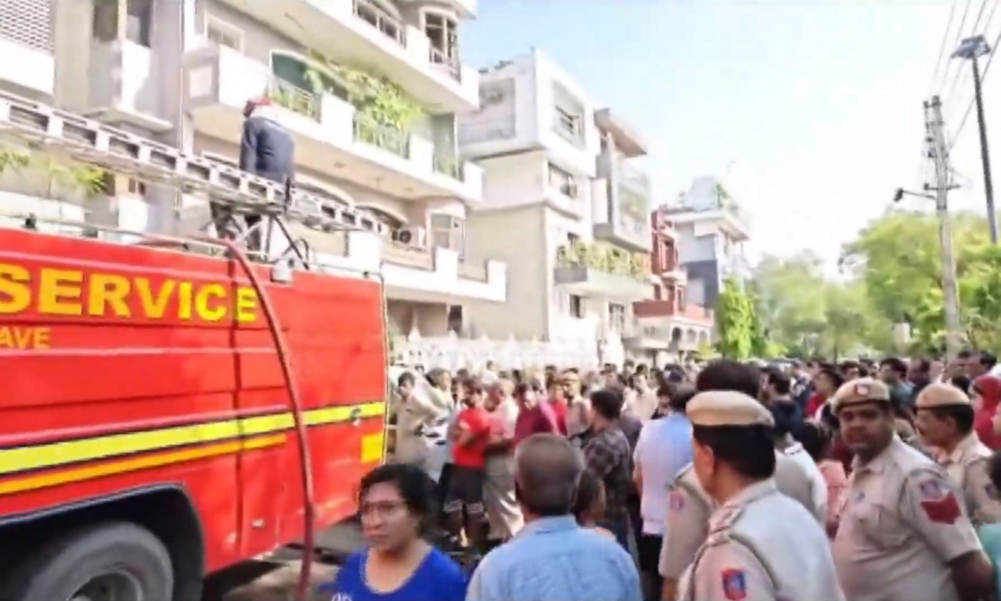 Fire Breaks Out in Residential Building in East Delhi, Nine Killed
