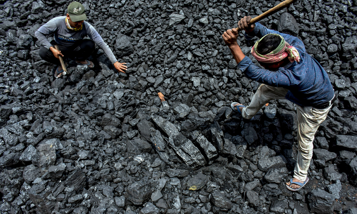 Cabinet To Approve Rs 37,500 Cr Scheme For Coal Gasification Projects