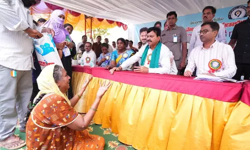 High Applications For Houses Reflects BRS Failure: Ponguleti High Applications For Houses Reflects BRS Failure: Ponguleti