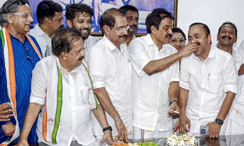 Satheeshan Emerges as Front-Runner for Kerala CM Post Satheeshan Emerges as Front-Runner for Kerala CM Post