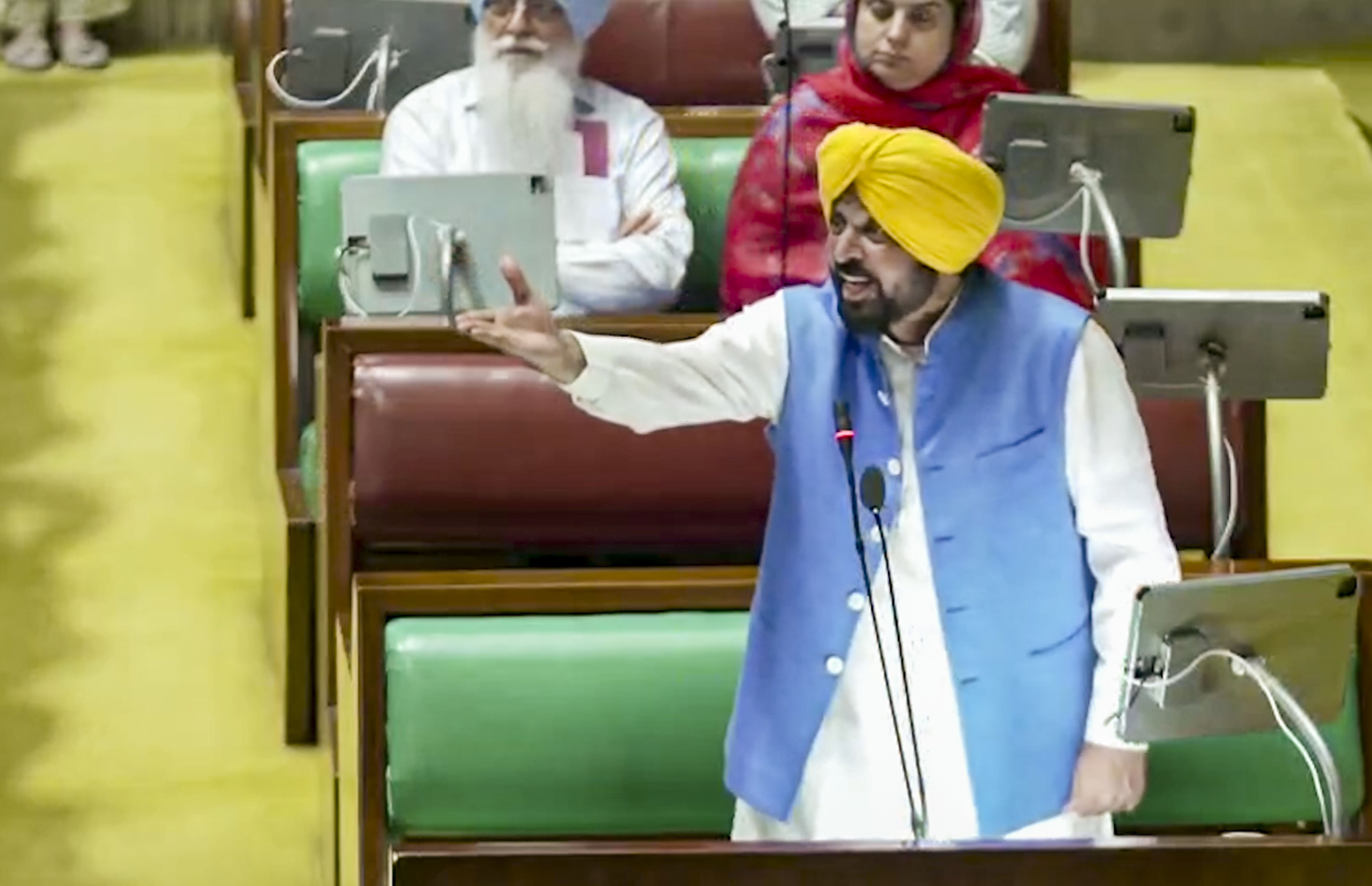 Punjab CM Mann to Meet President Murmu Over AAP MPs Joining BJP