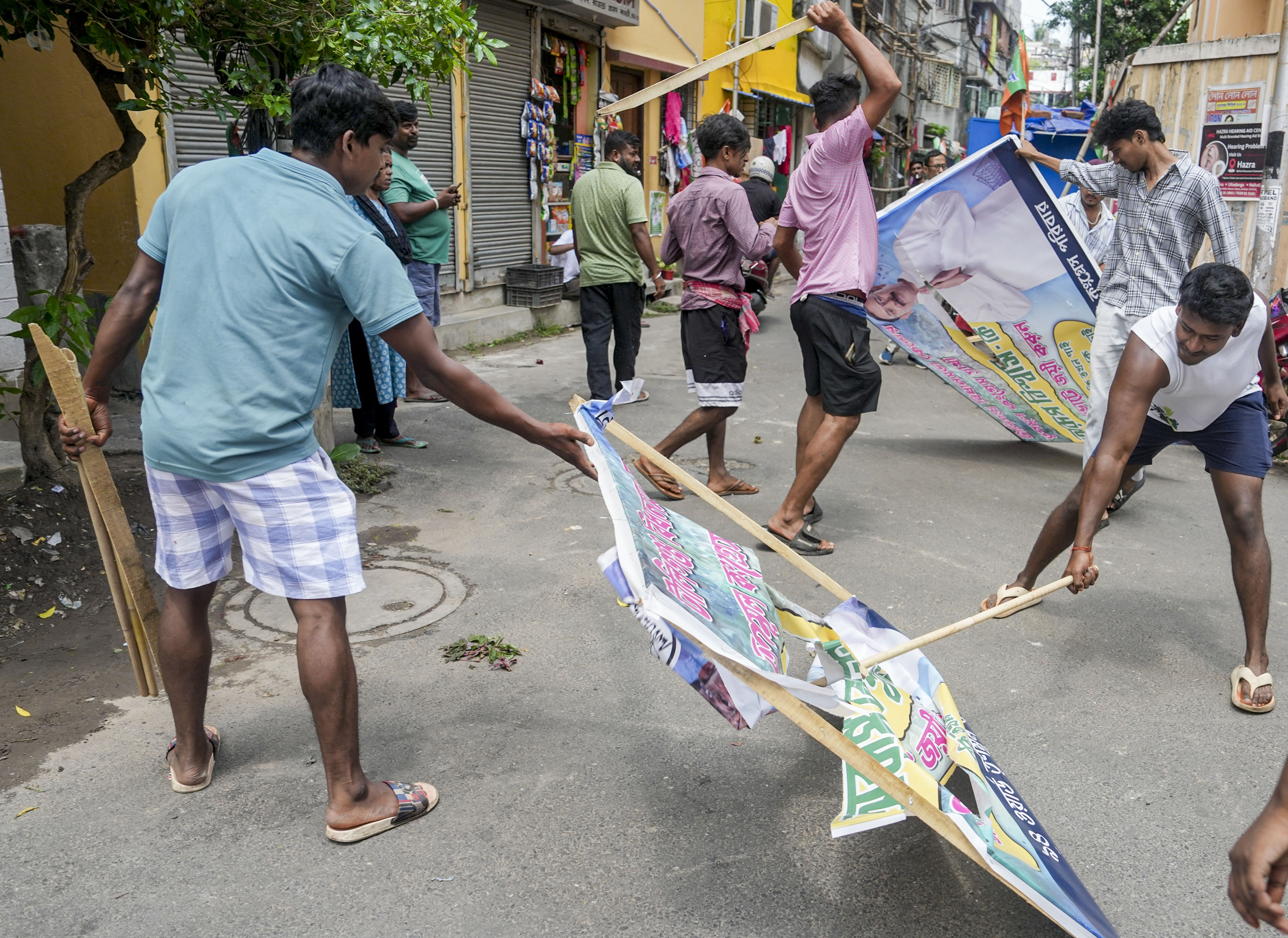 Post-Poll Violence in Murshidabad Leaves One Injured