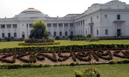 EC Issues Notification for Constitution of New Assembly in Bengal EC Issues Notification for Constitution of New Assembly in Bengal
