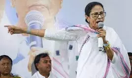 Maharashtra Opposition Parties Support Mamata’s Decision Not To Resign Maharashtra Opposition Parties Support Mamata’s Decision Not To Resign