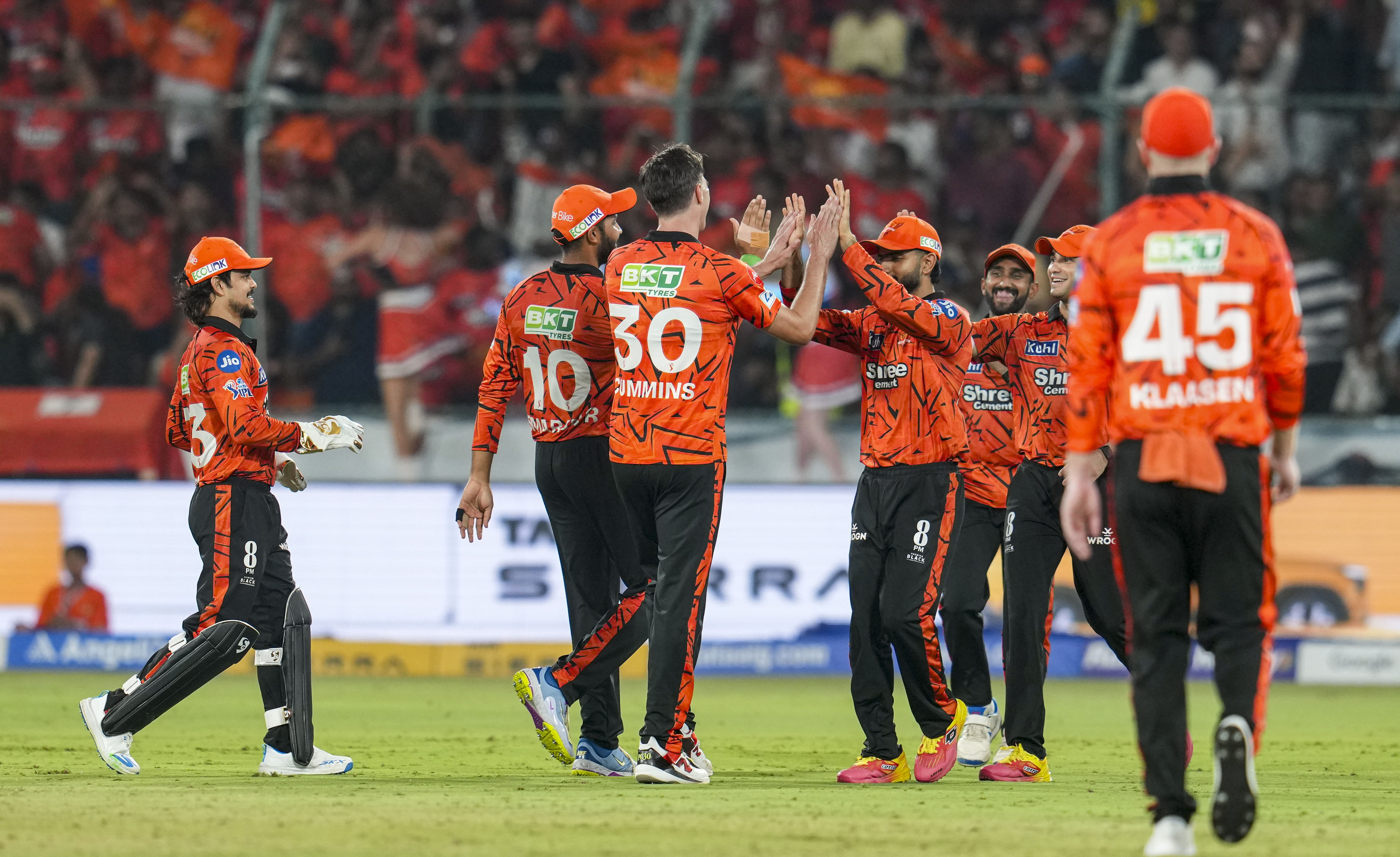 IPL 2026 Playoff Race Heats up as SRH Go High