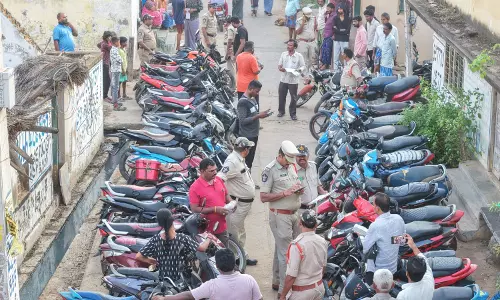 66 Vehicles Seized in Cordon-And-Search Operations in Nellore