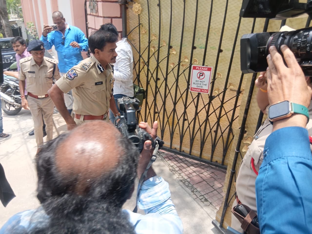 Nepal Gangs Linked to IPS Officer’s Wife Murder