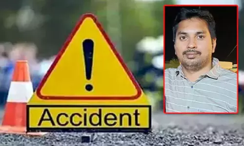Doctor Killed in Car–School Bus Collision Near Kalwakurthy Doctor Killed in Car–School Bus Collision Near Kalwakurthy