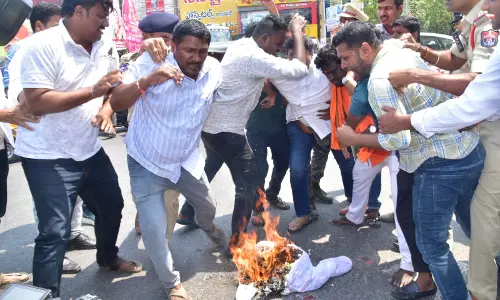 BRS Calls Karimnagar Bandh Over BJP Attack